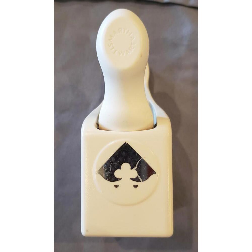 Martha Stewart Medium Club/Clover Corner Paper Punch Scrapbooking Crafts